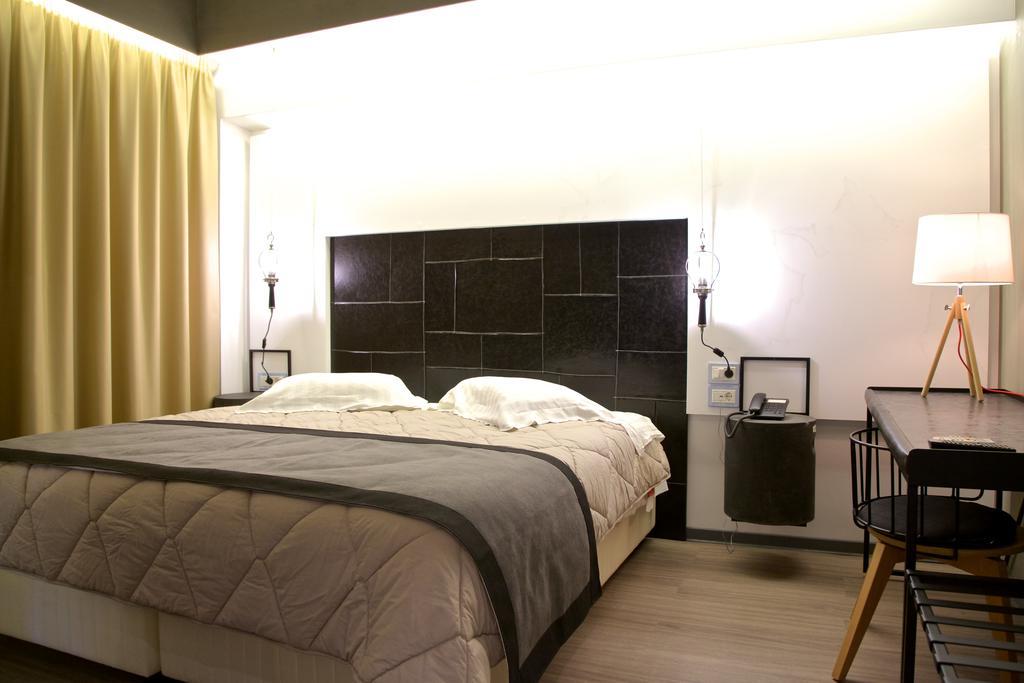 Adonis City Hotel Patras Ngoại thất bức ảnh