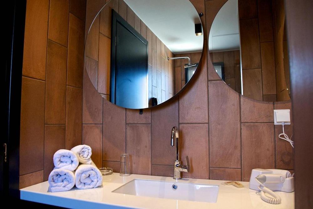 Adonis City Hotel Patras Ngoại thất bức ảnh