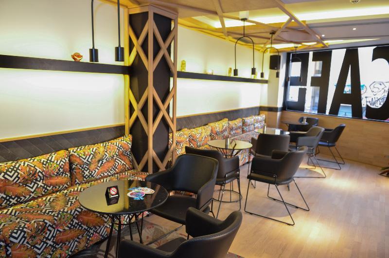 Adonis City Hotel Patras Ngoại thất bức ảnh