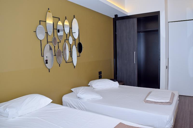Adonis City Hotel Patras Ngoại thất bức ảnh
